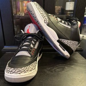 Air Jordan Retro 3 Black Cement
